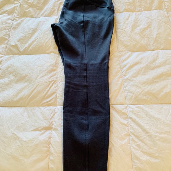 Vera Wang Grey Stretch Business Pants - Medium - Picture 3 of 6